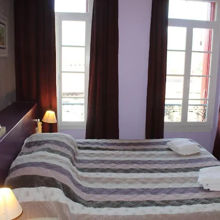 Maison D'hotes 招待所 *